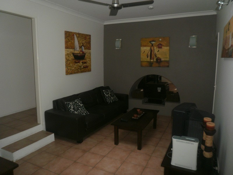 15 St Petersburg Place, Nerang QLD 4211