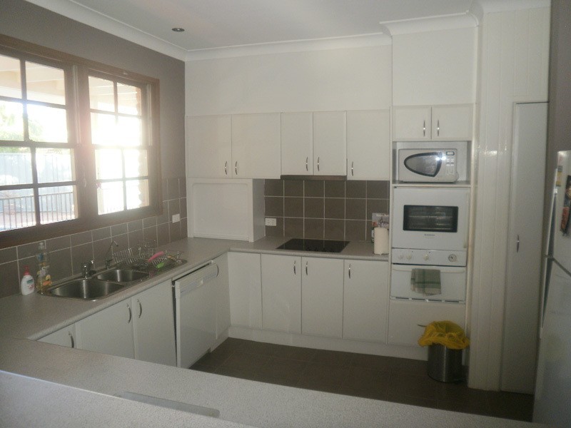 15 St Petersburg Place, Nerang QLD 4211