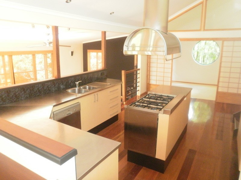 17 Newlands Court, Mount Nathan QLD 4211