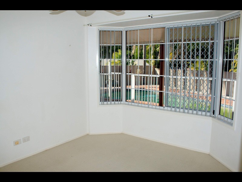 12 Mataranka Drive, Worongary QLD 4213