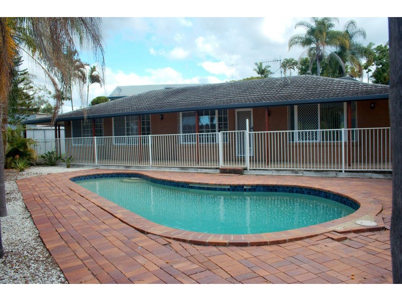 12 Mataranka Drive, Worongary QLD 4213