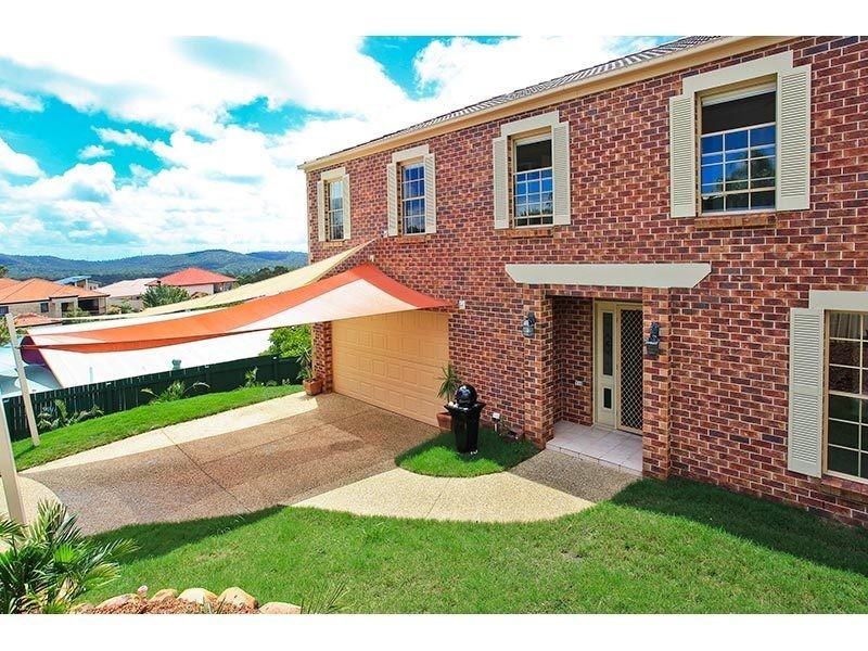 4 Bellavista Close, Highland Park QLD 4211