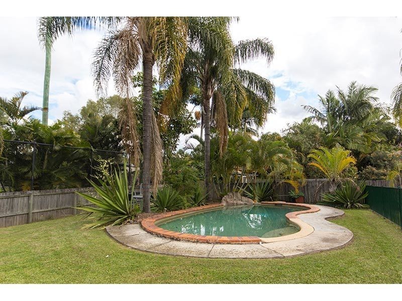 18 Farro Court, Carrara QLD 4211