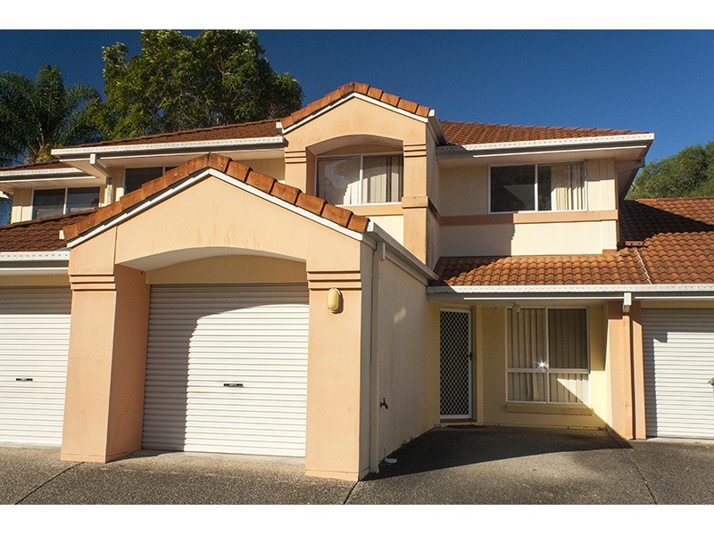 19/4 Bushmead Street, Nerang QLD 4211