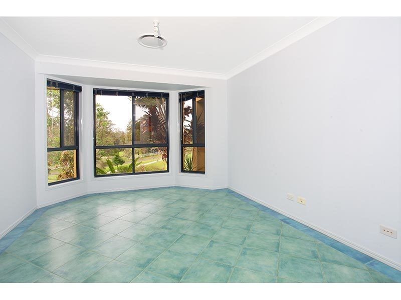 10 Ibrox Park Court, Nerang QLD 4211