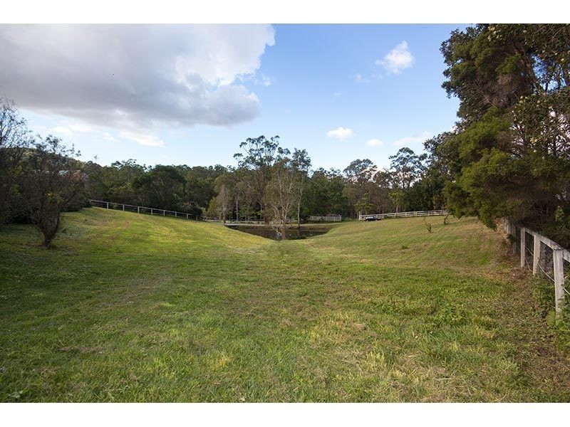 10 Ibrox Park Court, Nerang QLD 4211