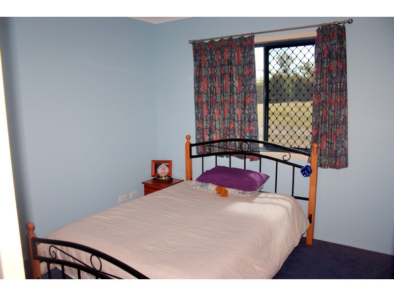 25 Nature Valley Court, Tallai QLD 4213