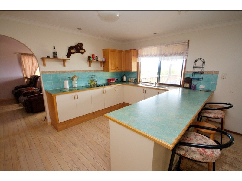 6 Andamooka Avenue, Worongary QLD 4213