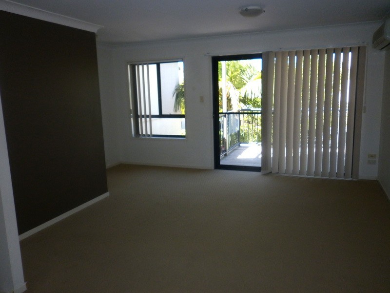 3/7 Bowden Court, Nerang QLD 4211