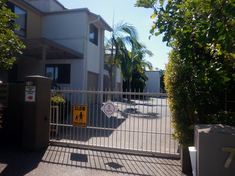3/7 Bowden Court, Nerang QLD 4211