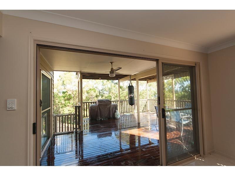 56 Tara Vista Boulevard, Highland Park QLD 4211