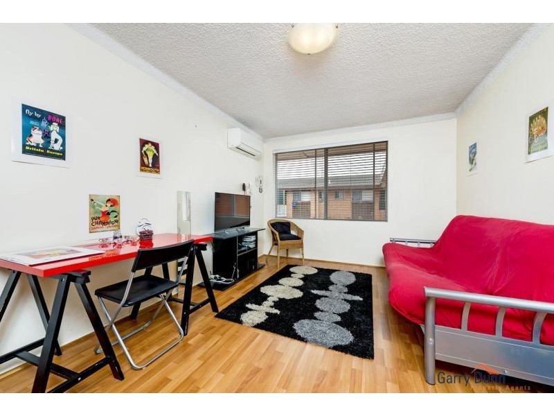 9/5 Drummond Street, Warwick Farm NSW 2170