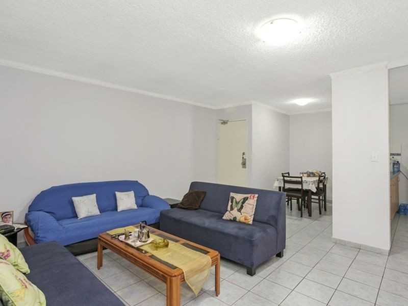 10 Drummond St, Warwick Farm NSW 2170