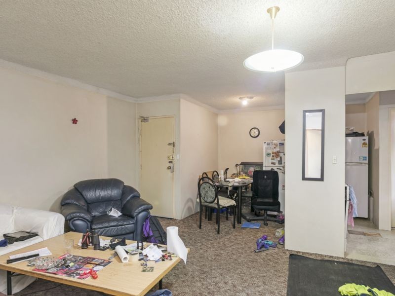 10 Drummond St, Warwick Farm NSW 2170