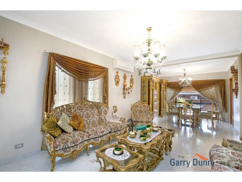 34 Darling Ave, Lurnea NSW 2170