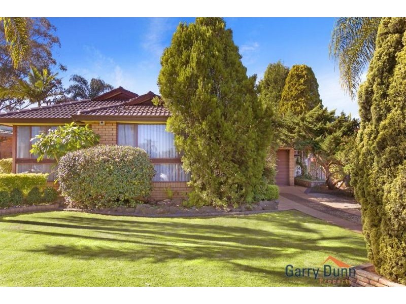 6 Norman Ave, Hammondville NSW 2170