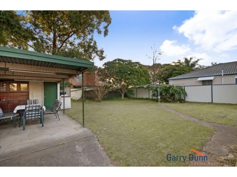 95 Derna Road, Holsworthy NSW 2173