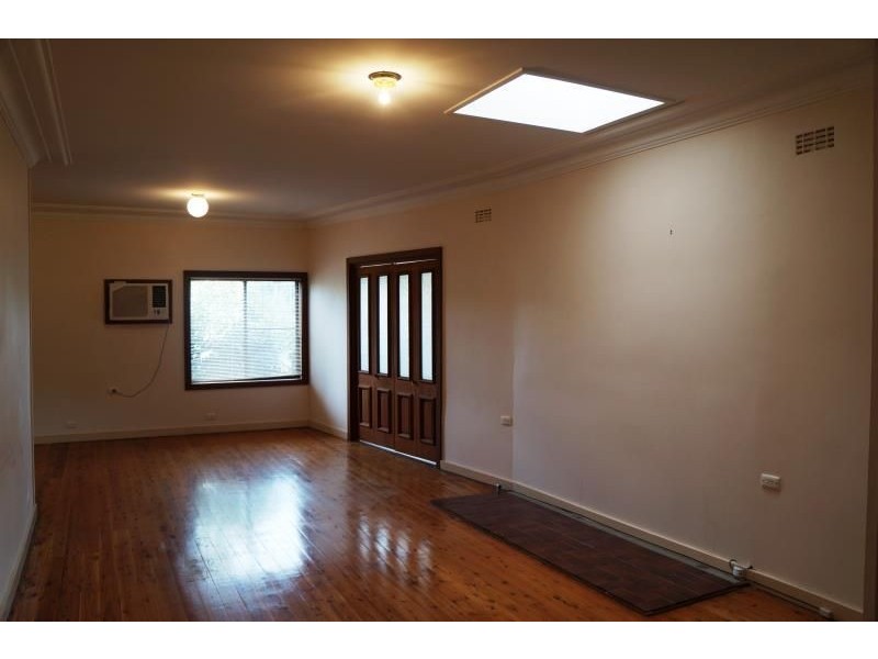 49 Cumberland Road, Ingleburn NSW 2565