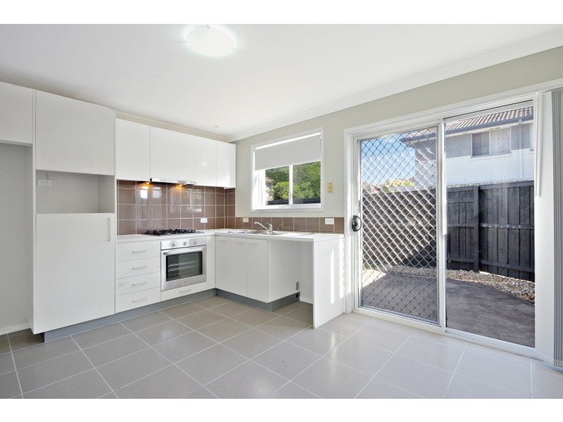 31 Northcott Boulevard, Hammondville NSW 2170