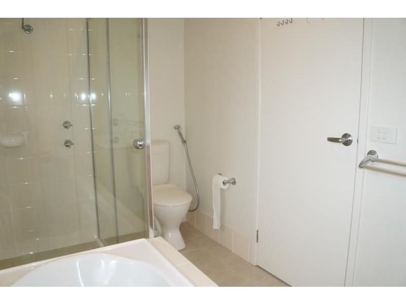 2/14 Margate Avenue, Holsworthy NSW 2173