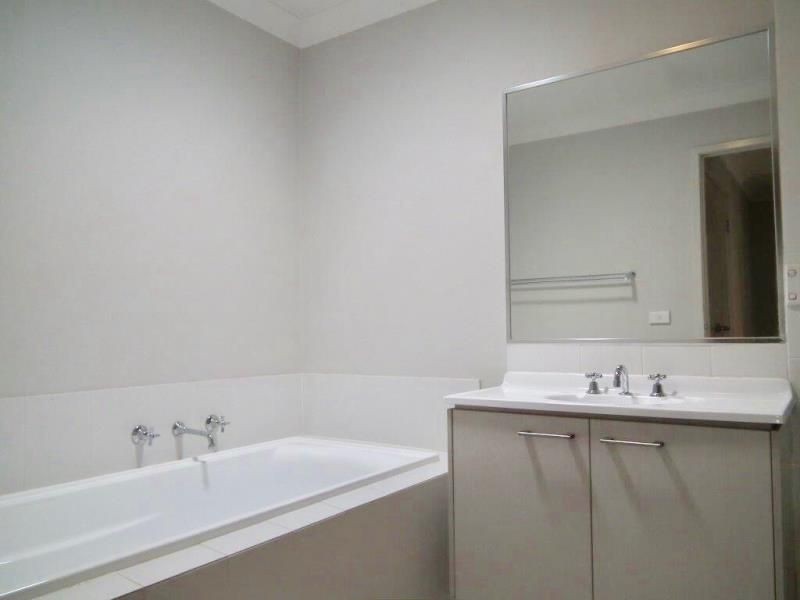 13 Wenton Road, Holsworthy NSW 2173