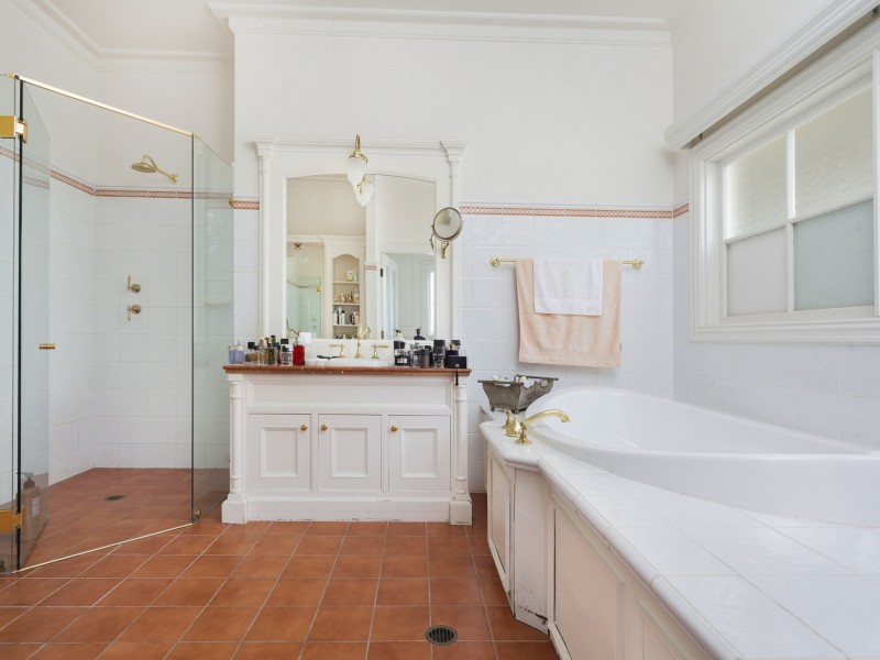 27 Cubitt Drive, Denham Court NSW 2565