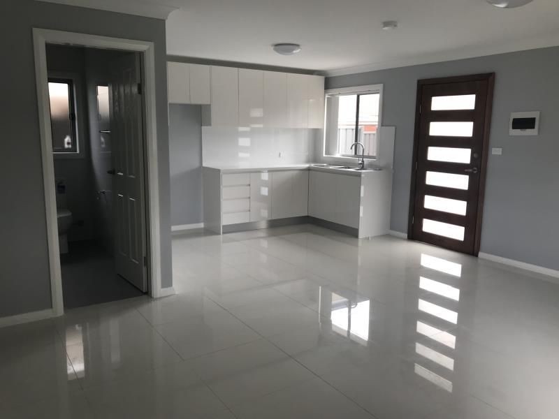 7B Evans Street, Moorebank NSW 2170