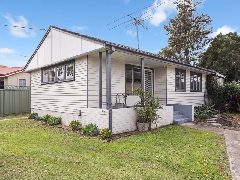 15 Ambon Rd, Holsworthy NSW 2173