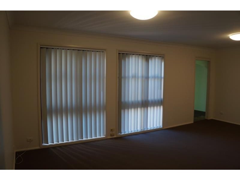 4 Renton Avenue, Moorebank NSW 2170