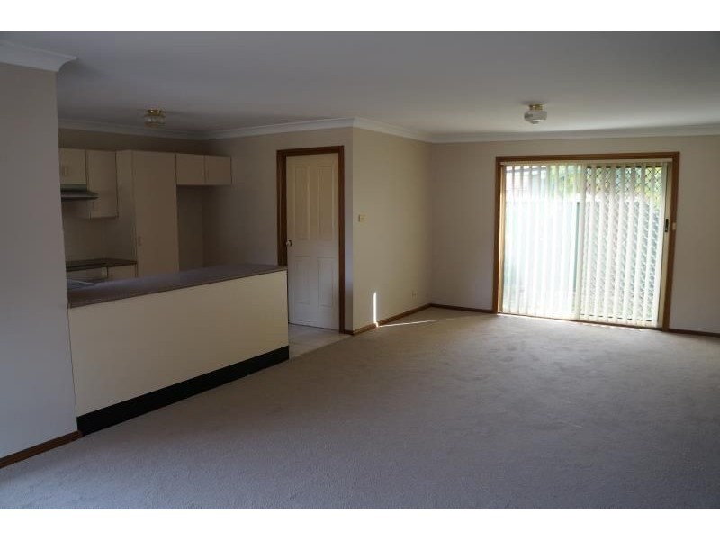 8/3 Carinya Place, Moorebank NSW 2170