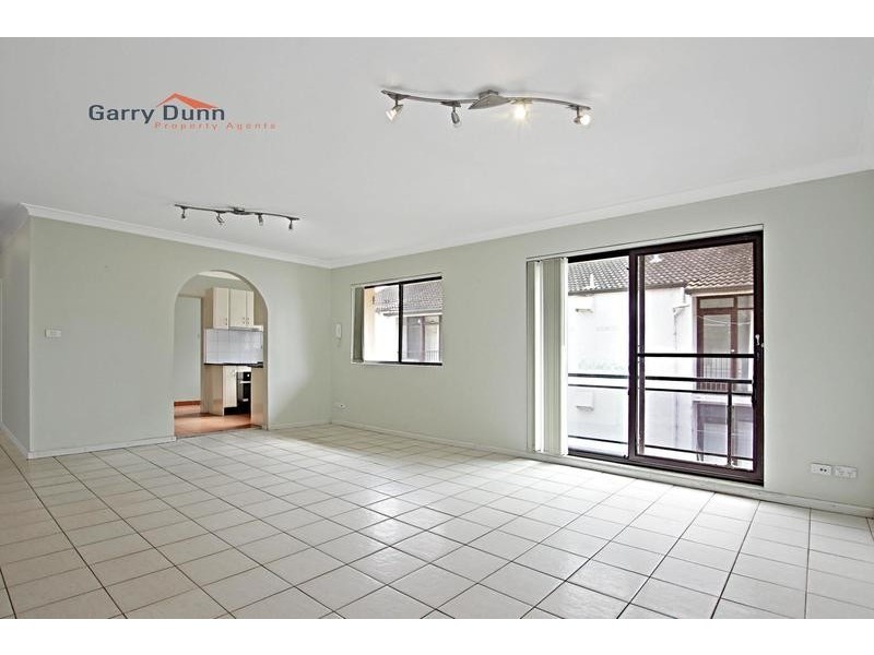 4/15 Hart Street, Warwick Farm NSW 2170