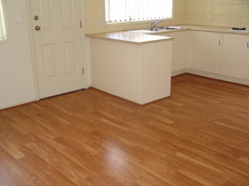 7 Evans Avenue, Moorebank NSW 2170