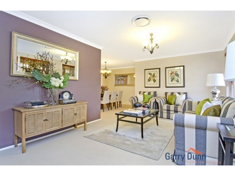 14 Derwent Crt, Wattle Grove NSW 2173