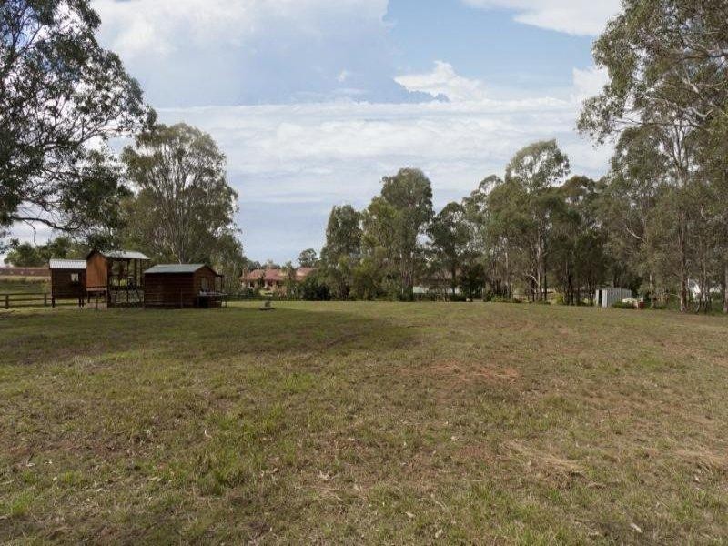 25 Cubitt Dr, Denham Court NSW 2565