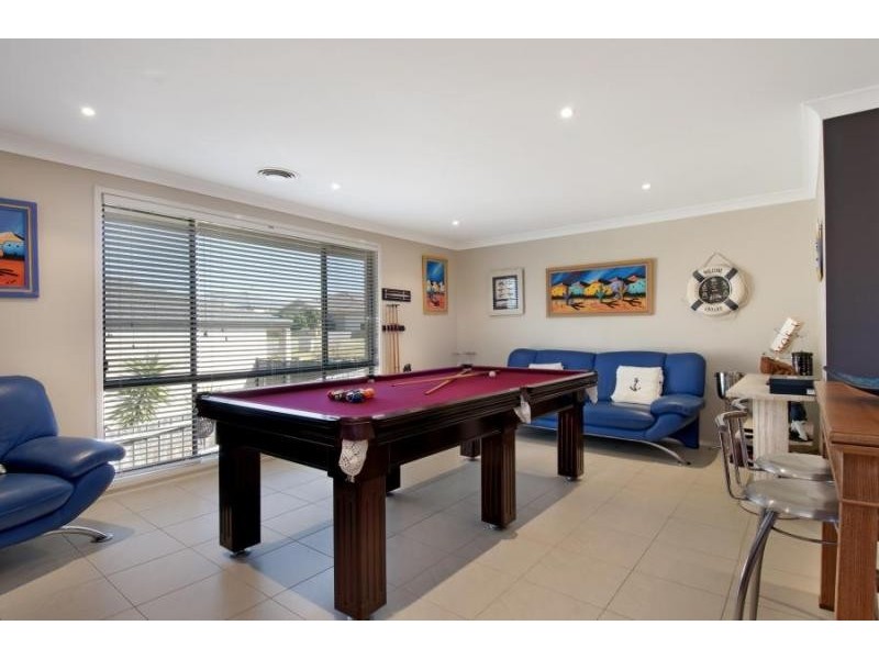 54 Governors Way, Macquarie Links NSW 2565