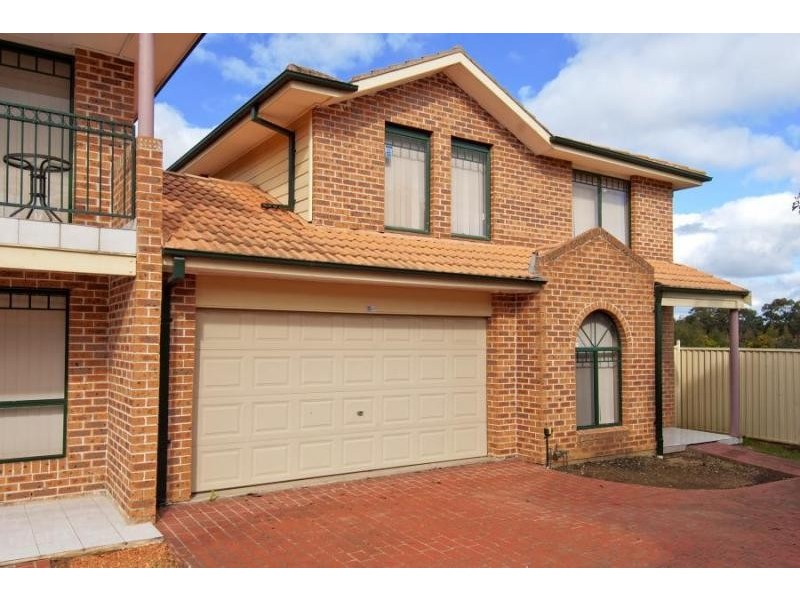 9/42 First Ave, Hoxton Park NSW 2171