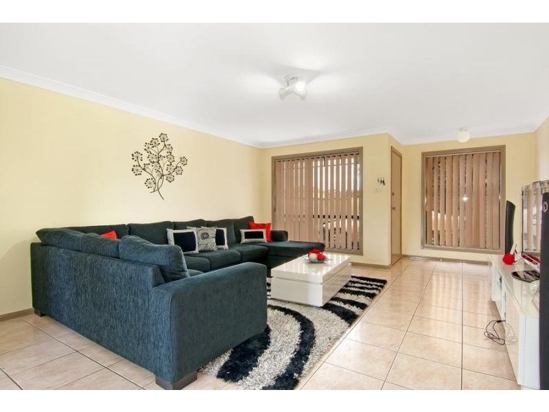 9/42 First Ave, Hoxton Park NSW 2171