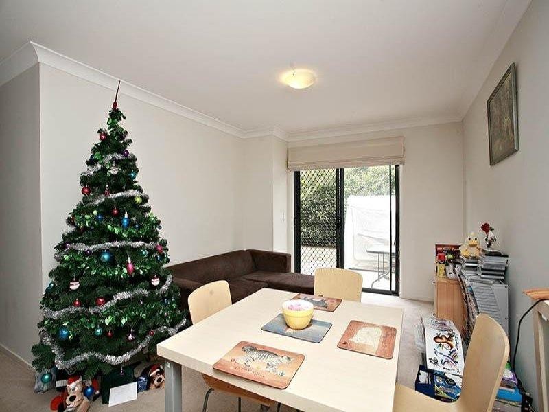 1/15 Morningside Pde, Holsworthy NSW 2173