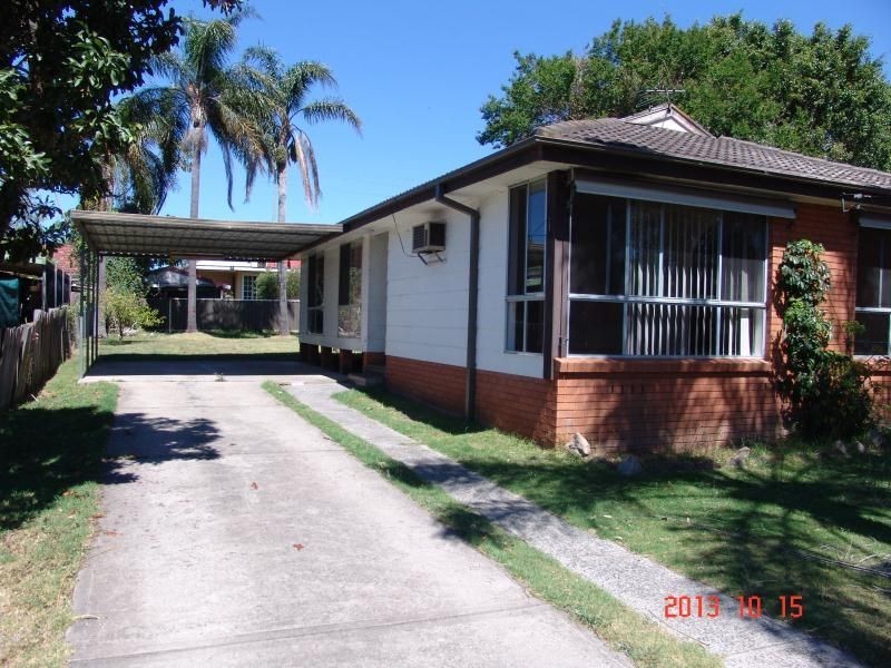 4 Salford Street, Ingleburn NSW 2565