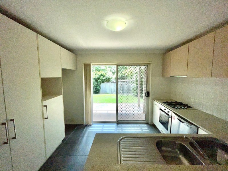 1/5 Macarthur Drive, Holsworthy NSW 2173