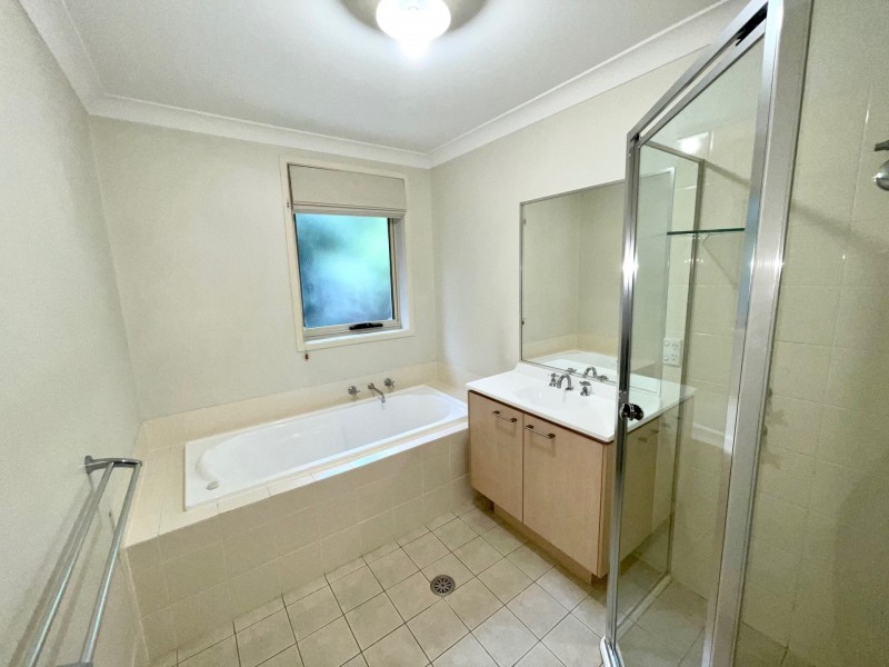 1/5 Macarthur Drive, Holsworthy NSW 2173