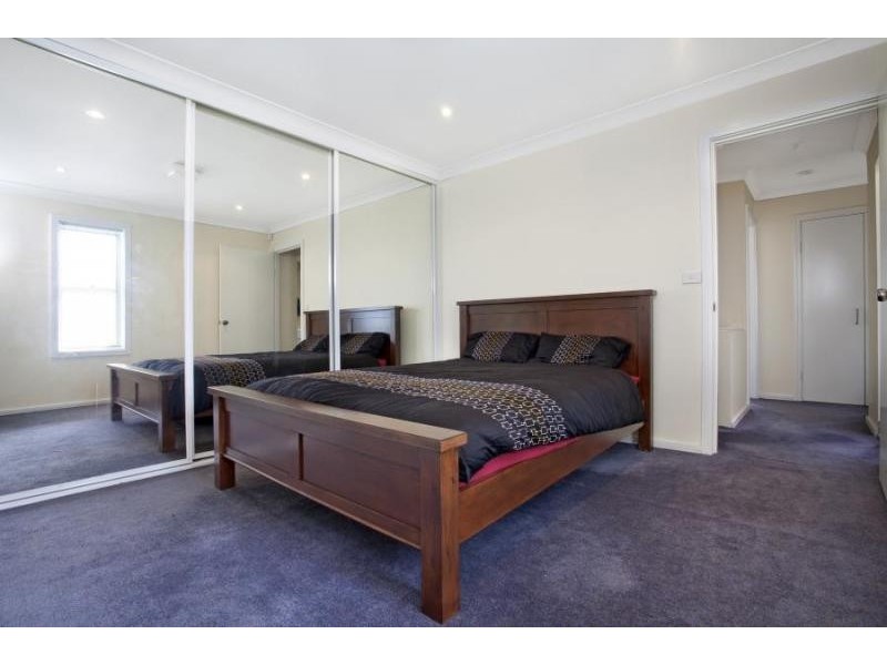 13/20 Continua Crt, Wattle Grove NSW 2173