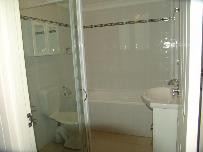 10/49 Bathurst Street, Liverpool NSW 2170