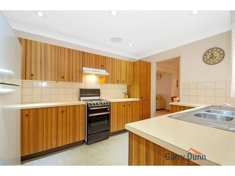 5 Artillery Cres, Holsworthy NSW 2173