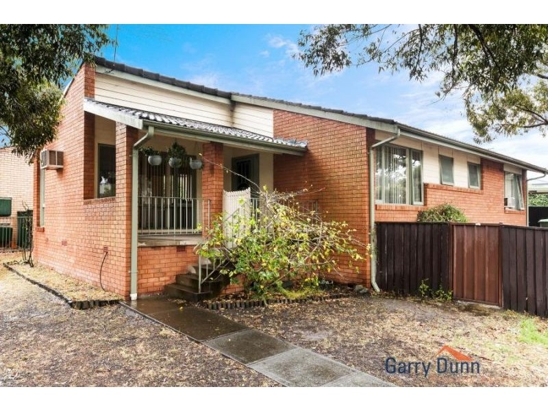 22 Fitzgerald Ave, Hammondville NSW 2170