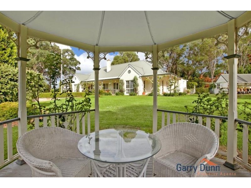 27 Cubitt Dr, Denham Court NSW 2565