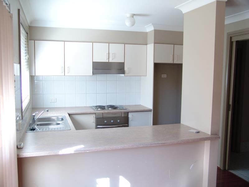 12/26 Wellwood Avenue, Moorebank NSW 2170