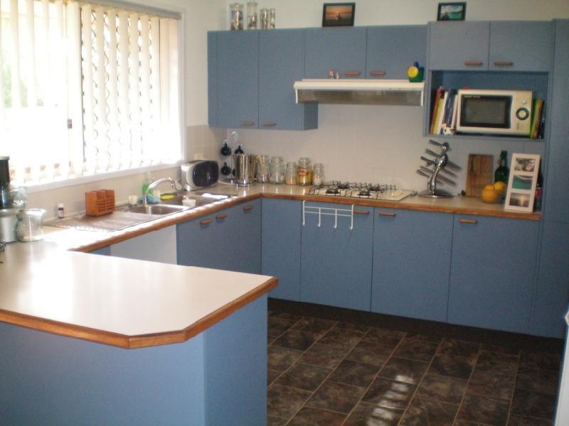 21 Trineura Court, Wattle Grove NSW 2173