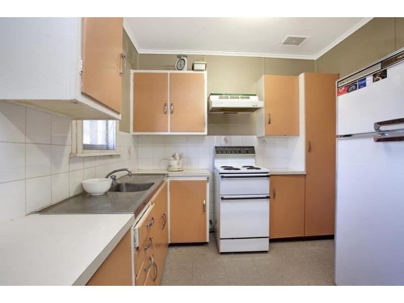 17 Huon Cres, Holsworthy NSW 2173