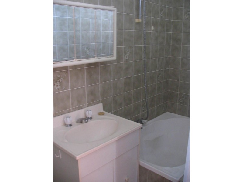 4/47 St George Crescent, Sandy Point NSW 2172